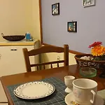 Liakos' Apartment