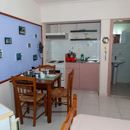 Liakos' Apartment