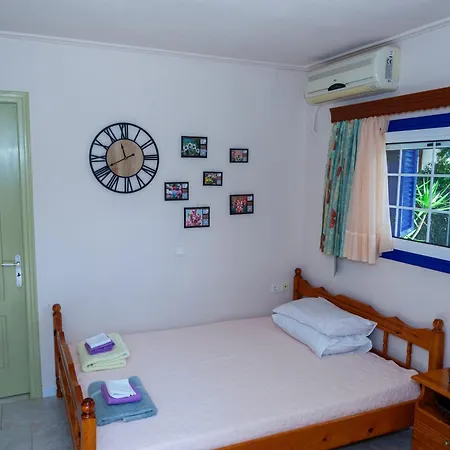 Liakos' Apartment *